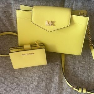 Bought for $220 asking $140 willing to negotiate!